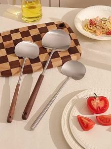 Spoon Mushroom Shape Walnut Handle Frying Shovel Ladle Turner Spatula Sodik Goreng Cendawan