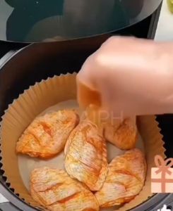 100pcs Round Boxed Air Fryer Paper Liners Baking Oil-Proof Nonstick Parchment Paper Air Fryer