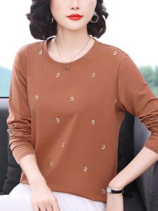 Elegant Long Sleeve T-Shirt for Middle-Aged Women Fashionable Base Layer Shirt Cotton Polyester Blend Comfortable Mom Clothes