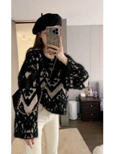 Stylish High-End Loose Fit Retro Mink Velvet French Style Pull-over Top
