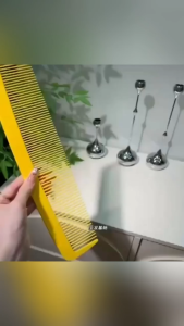 TWOL SHOP Stock no.248,1pcs 36cm Jumbo Comb Giant Hair Comb for Fun Props and Styling Party Accessory Multiple Color Gift Toy