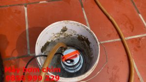 Máy bơm nước 12v - máy bơm chìm 12V.Dùng bơm nước bề cá tưới rau bơm trên thuyền