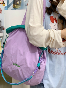 Túi Đeo Chéo Dung Tích Lớn Màu Sắc Mới 2025 Túi Đeo Vai Đơn Có Dây Rút Túi Xách Tay Thường Ngày Túi Đeo Chéo Thường Ngày