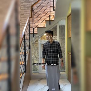 Sarung Polos Dewasa Premium MANZO [Beli Paket isi 2] | Ibadah Sholat | Muslim | Elegan Santri | Baju Muslim