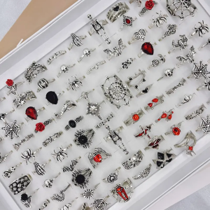10/20/30Pieces Vintage Punk Spider Skull For Women Men Mix Style Gothic Dark Style Halloween Finger Rings Jewelry Party Festival