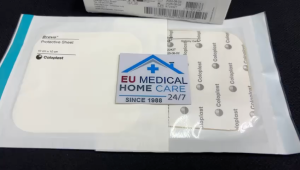 Coloplast  CP 32105 (CP 3210) BRAVA PROTECTIVE SHEET 10X10CM OSTOMY Adjustable CP32105