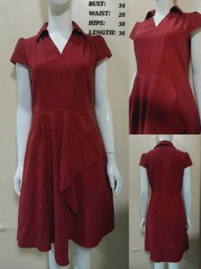 TRENDY NEW ARRIVALS ELEGANT PRELOVED RED DRESSES ❤️