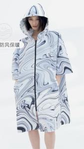 AquaPlay Surfing Quick drying Beach Cape Swimming Towel Blanket Windproof Sunscreen Warm Hoodie Outdoor Sports Diving Fashion