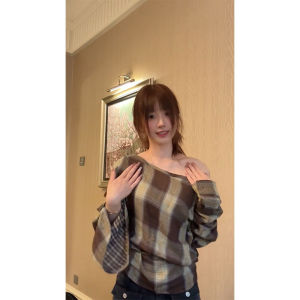 Retro Shoulder Bared Gentle Plaid Womens Shirt Design Slimming Versatile Long Sleeve One-Shoulder White Enhancing Shirt