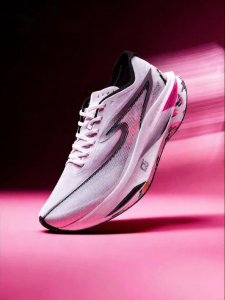 Erke | Full Carbon Plate Competition Running Shoes