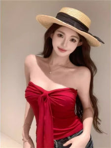 Áo Vest Không Tay Ngắn Ôm Vừa Vặn Màu Đỏ Pháp Cổ Điển Dành Cho Nữ Mùa Đông Thiết Kế Mới Cảm Giác Nhỏ Gọn Áo Vest Không Tay