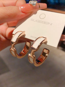 Fashionable Versatile Simple Design Earrings Womens Jewelry Elegant Sensation New 2025 Trend Alloy Plated Silver Gold