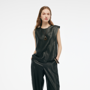 Gloria | Heritage Xiangyun Silk Sleeveless Asymmetrical Women Tshirt