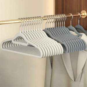 Non-slip Seamless Organizer Use Hangers