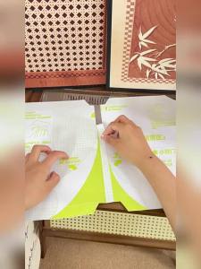 Kasimir | Bao Sách Chống Nước Bền Dán Mờ Trong Suốt