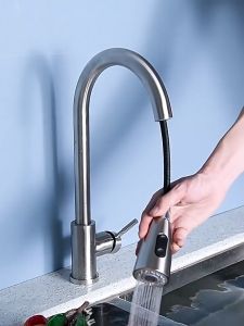 Vòi Rửa Chén Bát Nóng Lạnh INOX dây rút Xoay 360 độ Tặng kèm 2 dây dẫn 60cm