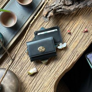 Hasumi はすみ Compact Wallet - Ví Tiền & Ví Card Cao Cấp ( Ouithebrand )