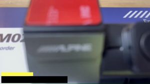กล้องบันทึกหน้ารถ ALPINE แท้!! รุ่น DVR-M02 กล้องติดรถยนต์ กล้องบันทึก DVR กล้องบันทึกหน้ารถภาพคมชัดระดับ 2K 1296p -ปกป้องการขับขี่ของคุณด้วยระบบกล้องติดหน้ารถระดับพรีเมียมของ Alpine ที่มีการบันทึกวิดีโออุบัติเหตุคุณภาพสูงสุด -การเดินทางขับขี่ของคุณอาจต้อ