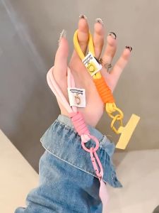 Tali Ponsel Pendek Colorful Gaya Ins Dapat Digunakan Sebagai Tali Tangan Antihilang Portabel Klip Liontin Pergelangan Tangan Gantung Tali Lanyard Wanita Universal Lucu