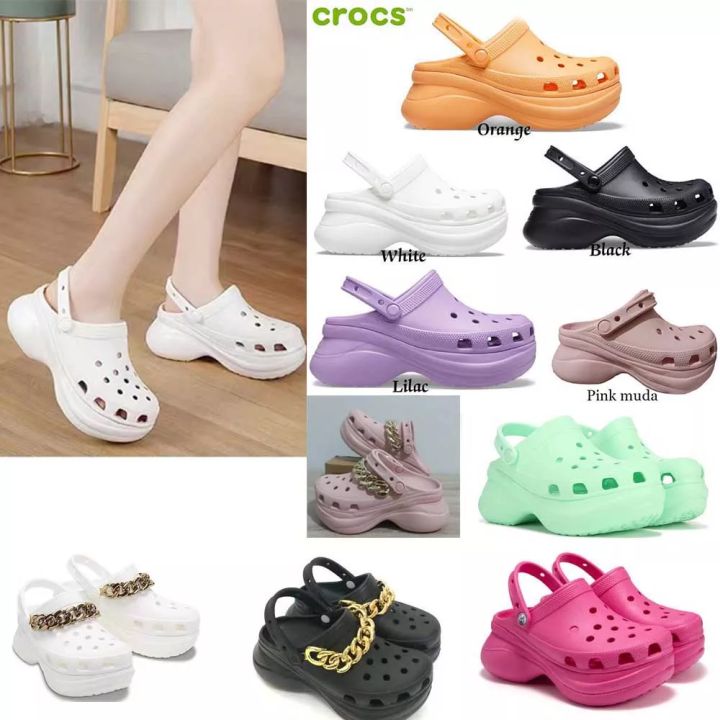 Crocs Classic Bae Clog Sandal wanita platform Chain Embellished - Main Image