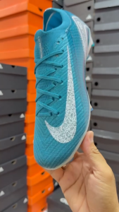 รองเท้าฟุตบอล ไนท์ตี้เมอร์กุเรียล เวเปอร์ สตั๊ดฟ้าเข้ม