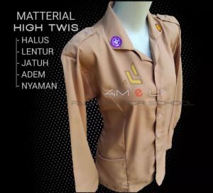 baju pramuka guru dan pembina perempuan saku bawah seragam sekolah