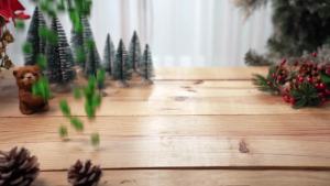 1000 Pieces Glitter Pom Poms 0.6 Inch Fuzzy Pompoms Arts and Crafts Balls for Hobby Supplies and Craft DIY Material (Fruit Green)