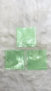 (ถูกราคาโรงงาน) ถุงพลาสติกเปิดปากจิ๋วสีเขียว 7.5x7.5 ซม. Food Grade ซิลปากได้ ใช้งานสะดวก จำนวน 100 ใบ/แพค