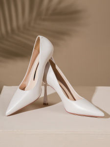 เรียบหรู รองเท้าส้นสูงหัวแหลม นุ่ม หนัง สไตล์ฝรั่งเศส Slip-On Work Commute Professional ผู้หญิง รองเท้า หนัง รองเท้าเดี่ยว