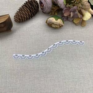 1pc Lace Metal Cutting Dies Stencil for DIY Scrapbooking Album Stamp Paper Card Making Embossing Craft Decoration Mold