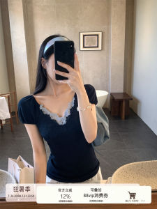 V-neck Lace Patchwork Contrast Color Summer New Slim T-shirt