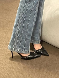 NUDIZHEN | Riveted One-Button Fine Heel High Heels