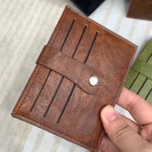 HANKE Slim Money Clip Wallet: A Compact Credit Card Organizer