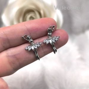 ต่างหูแป้น ประดับเพชรมาคี ลายเจ้าหญิงเต้นระบำ ValueJewelry ER0252