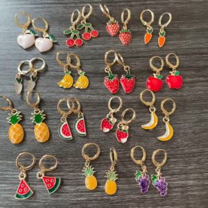 Anting Hoop Kartun Sanrio & Desain Kreatif: Aksesoris Fashion Wanita