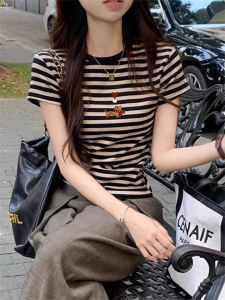 Color Block Striped Slimming Short Sleeve T-Shirts