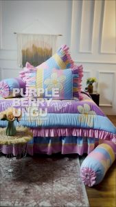Soraya sprei Rimple Motif Bunga Besar Uk 180x200x30cm