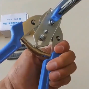 ZC Hog Ring Plier 600pcs M Clips for Chicken Wire Fencing Poultry Rabbit Cage Installation Tool
