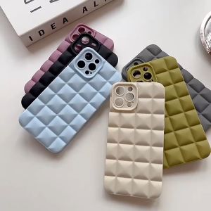 🔥 Lattice Case for iPhone 7/8/P/Plus/X/XS/Max/Pro Max 11/12/13/Pro Max 14 Plus/TPU 3D Cube Case คุณสมบัติของสินค้า - เคสลายตารางแบบนิ่ม เคสด้วยสำหรับเคสซิลิโคน เคสมือถือ เคสนิ่ม เคสไฮบริด เคสกันกระแทก สีพื้น
