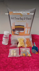 Oleh-oleh Haji dan Umroh Paket Hemat C isi Air Zamzam