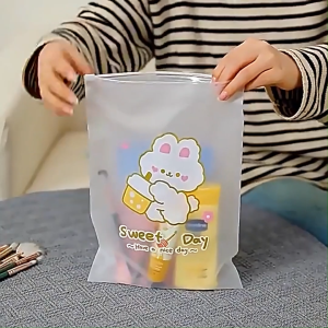 Sanrio Cartoon Zipper Storage Bags for Clothing Socks Underwear & Travel Essentials 卡通拉链衣物收纳袋
