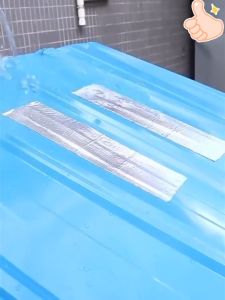 【Send Gifts】5CM Aluminum Foil Butyl Roof Waterproof Tape For Leak Sealant Roof Crack Pandikit Sa Bubong Tape heat insulation Aluminum Foil Butyl Tape roof leaks sealant Super Fix Repair Wall Super strong adhesion
