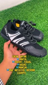 Panduan Memilih Sepatu Olahraga di Pantai dan Air