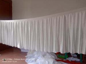 sekirting meja prasmanan pinggiran meja panjang 4 meter tinggi 80cm