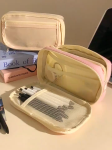 กระเป๋าสำหรับใส่เครื่องเขียนน่ารักๆ มีทั้งหมด 7 สี ความจุของได้เยอะ มีช่องให้ใส่ได้หลายช่อง พกพาสะดวก