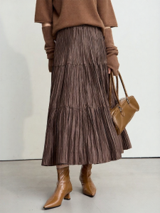 AMII | Vintage & Modern Pleated Midi Skirt
