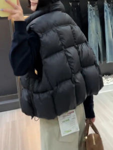 Womens down Cotton Vest Short Coat Casual Loose Fit Warmth Sleeveless Biker Jacket Winter New Style Breathable Zipper Closure