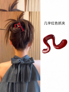 JIUDUOLAN | Elegant Red Mini Hair Claw Clip Small Size