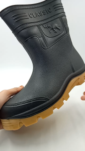 Gajah King Mid Cut Safety Rain Boots Steel Toe Cap and Steel Midsole Kasut Getah Besi Size 39-44 From OnGoin