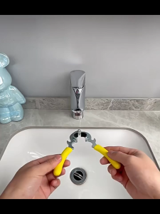 Cờ Lê Đa Năng Vặn Ren Vòi Nước Tay Cầm Cao Cấp Kích Thước 21-27mm Chất Lượng Cao